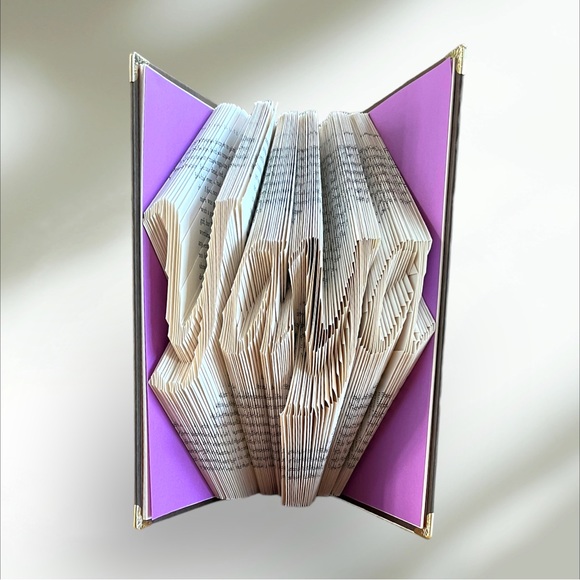 *MADE TO ORDER” Book Folding Art “Yaya” - Picture 8 of 8